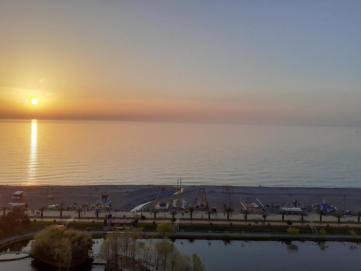 바투미 Only Front Sea View, No Side View, Wonderful Panorama, High Floor, Location Guarantee 아파트 호텔 외부 사진